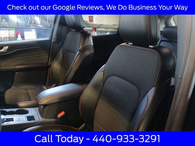 Certified 2023 Ford Escape ST-Line w/ Tech Pack #1 image 18