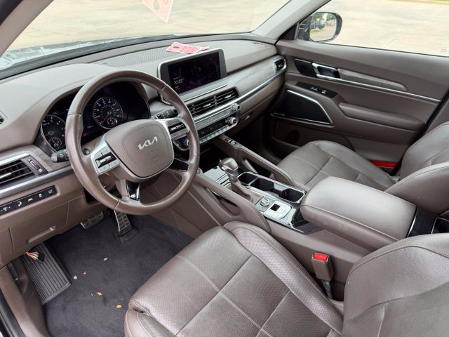 Used 2022 Kia Telluride SX w/ Nightfall Edition Package AWD/4WD image 13