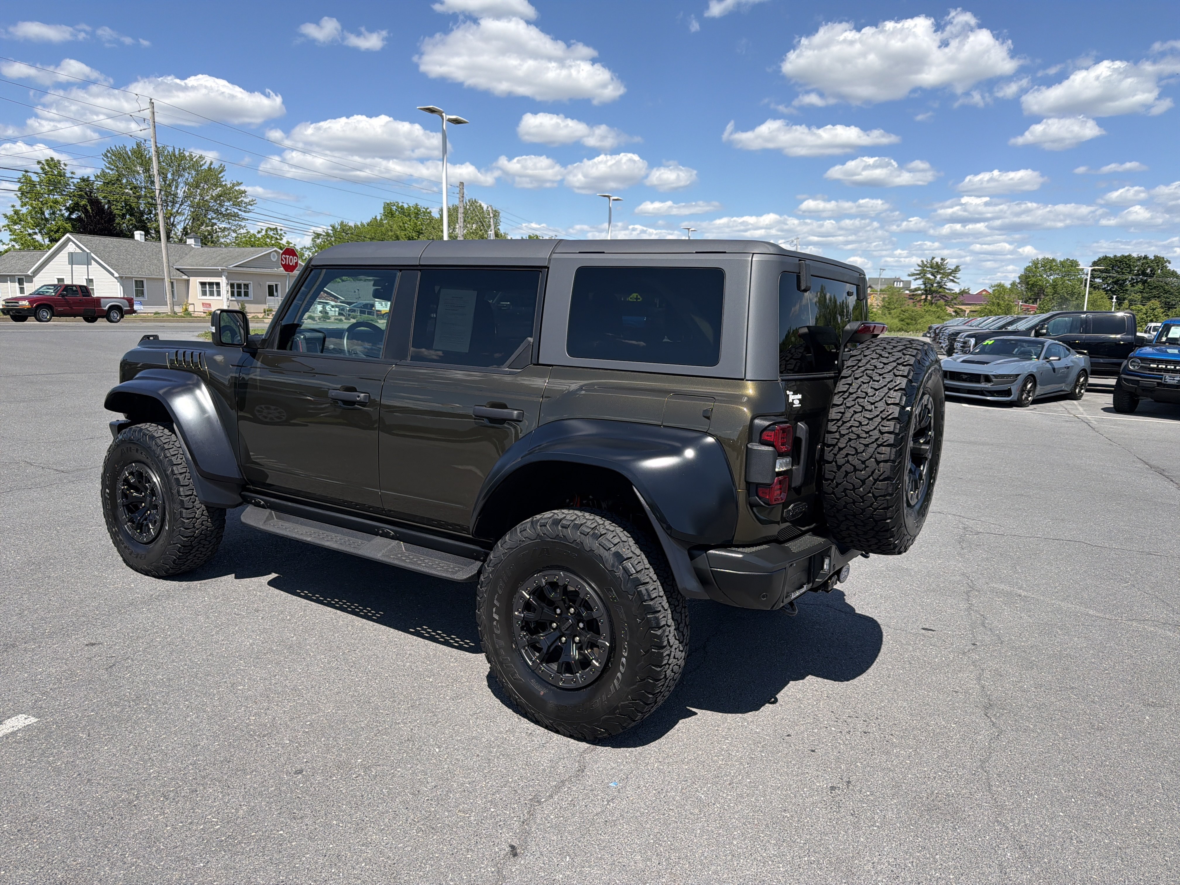 Certified 2024 Ford Bronco Raptor w/ Interior Carbon Fiber Pack 6 AWD/4WD image 6