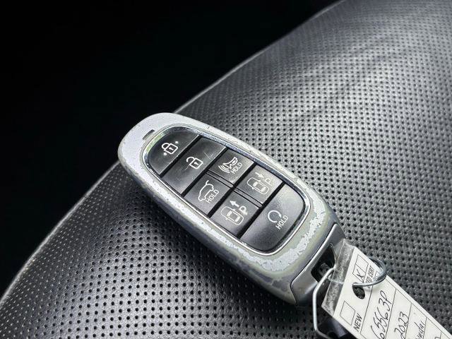 Used 2023 Hyundai Tucson Limited AWD/4WD image 28