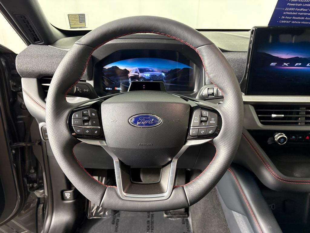 Certified 2026 Ford Explorer ST-Line w/ ST-Line Street Pack AWD/4WD image 15