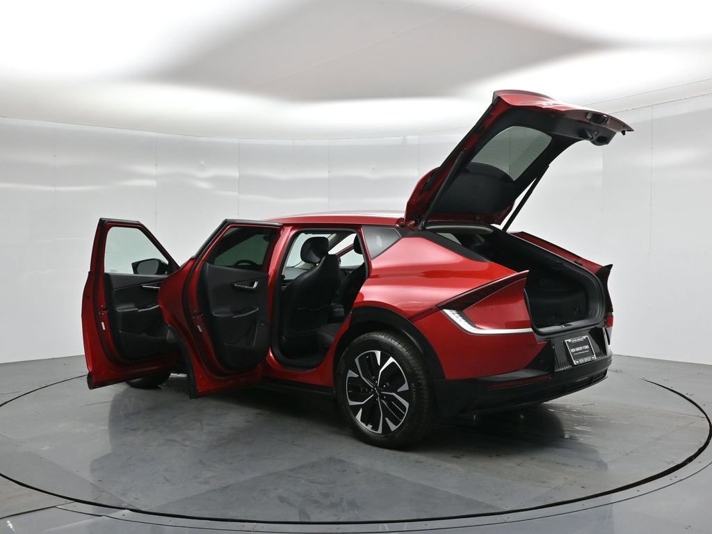 Used 2022 Kia EV6 Wind image 56