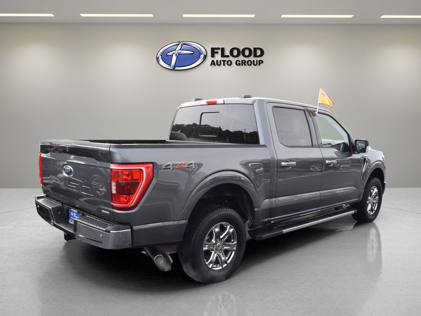 Certified 2022 Ford F150 XLT w/ Equipment Group 302A High AWD/4WD image 4