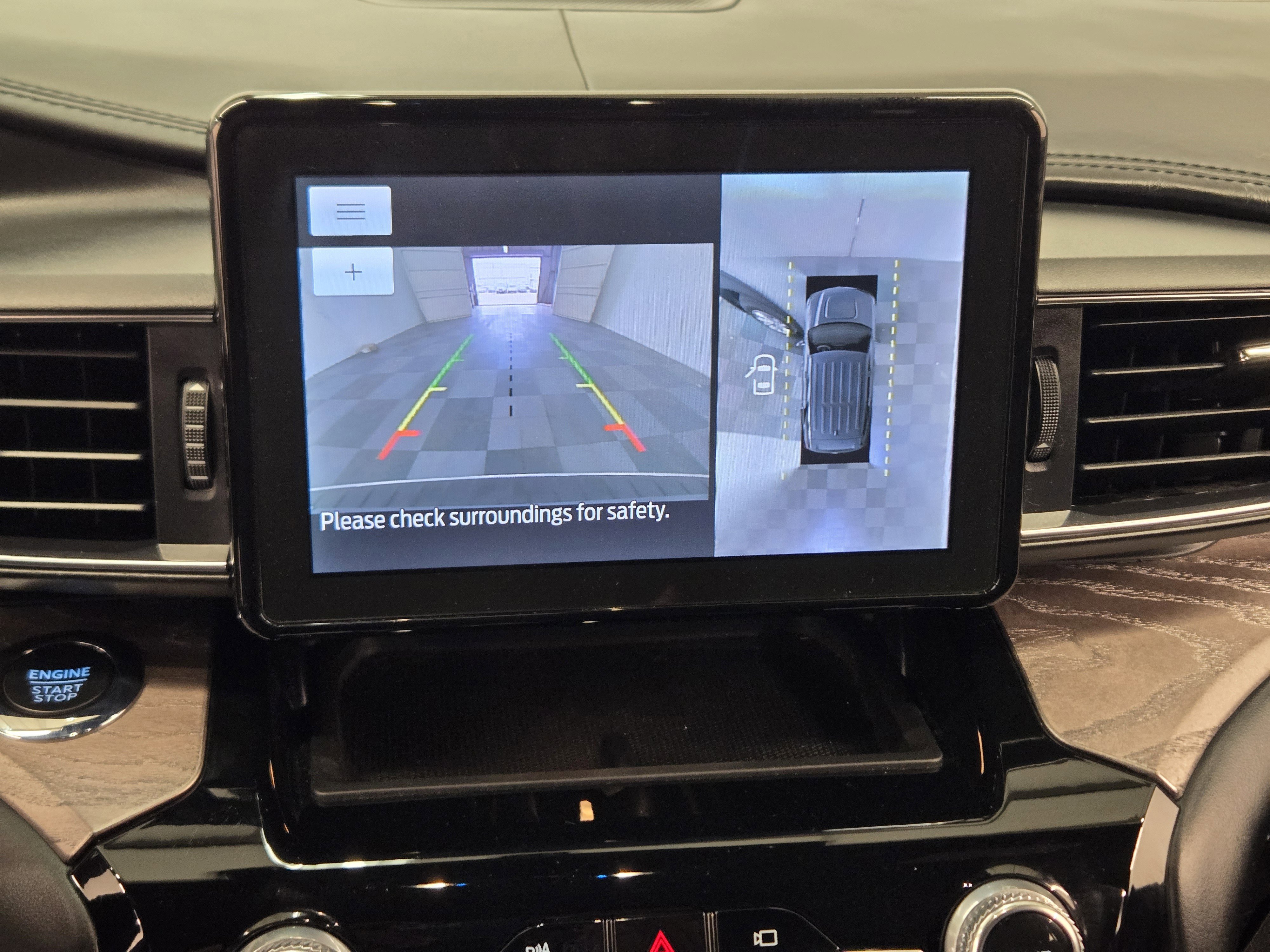 Certified 2023 Ford Explorer Platinum image 16