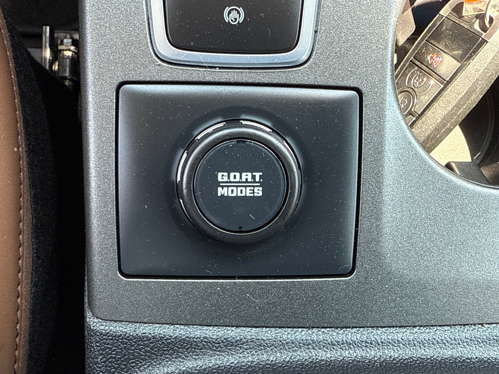 Certified 2025 Ford Bronco Sport Outer Banks w/ Outer Banks Tech Package+ AWD/4WD image 21