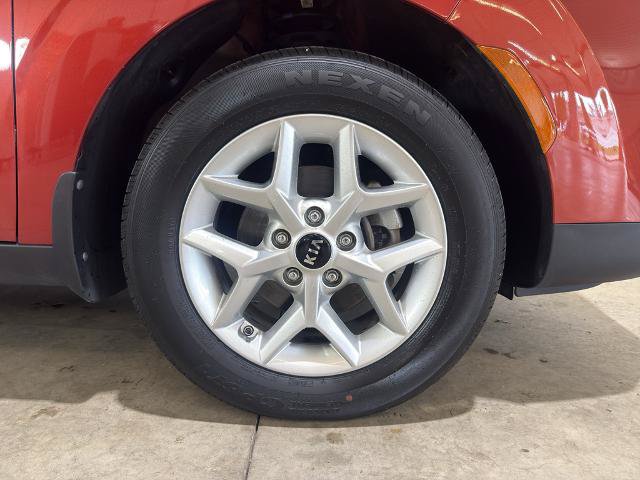 Used 2021 Kia Soul S FWD image 28