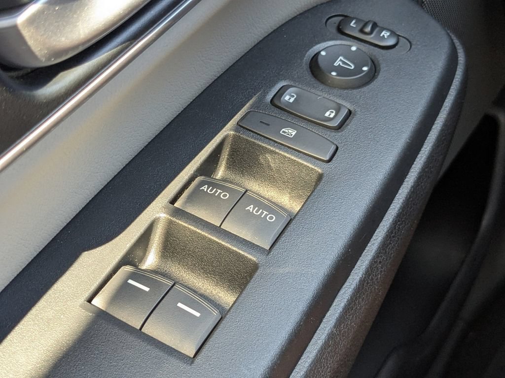 Used 2022 Honda CR-V EX-L image 23
