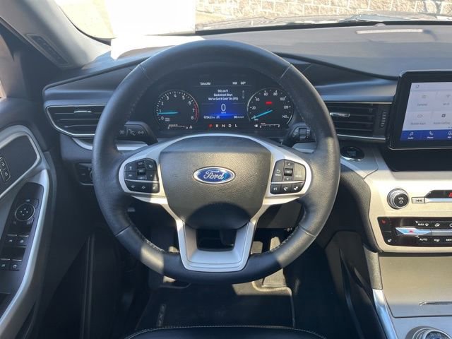 Certified 2023 Ford Explorer XLT w/ Equipment Group 202A AWD/4WD image 63