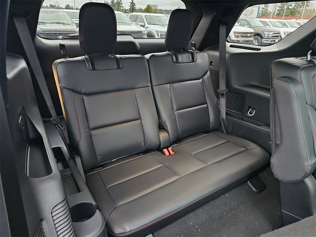 Certified 2026 Ford Explorer ST-Line w/ ST-Line Street Pack image 12