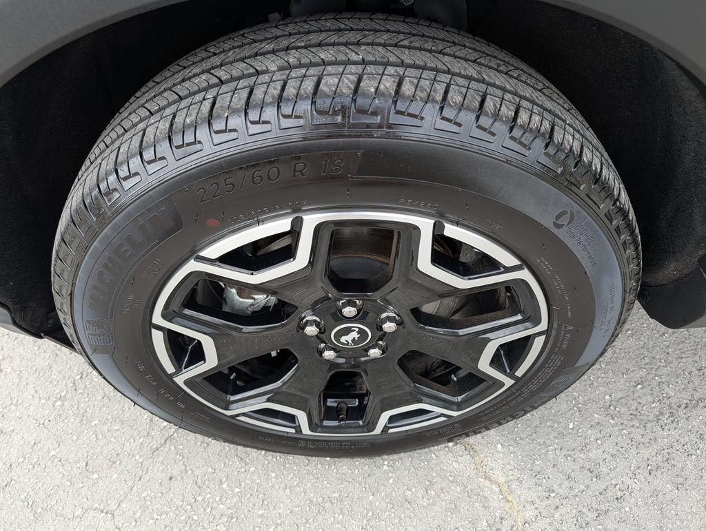 Certified 2025 Ford Bronco Sport Outer Banks w/ Outer Banks Tech Package+ AWD/4WD image 34