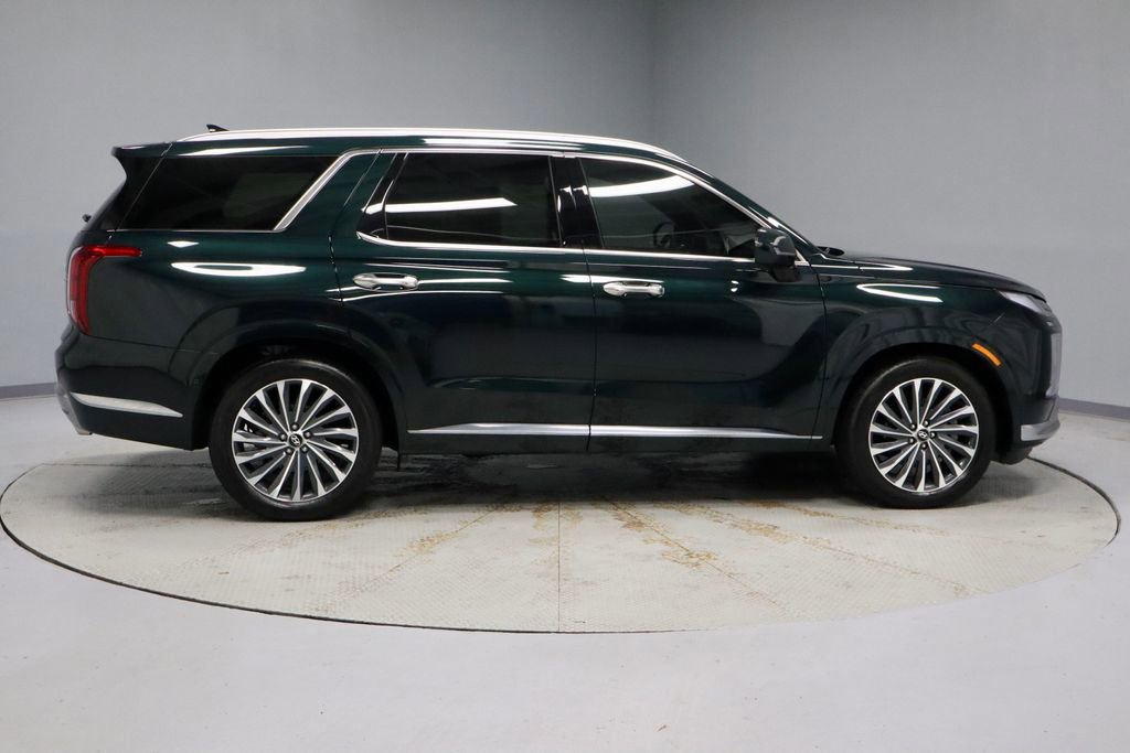 Used 2025 Hyundai Palisade Calligraphy AWD/4WD image 13