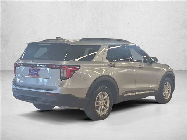 Certified 2025 Ford Explorer Active AWD/4WD image 5