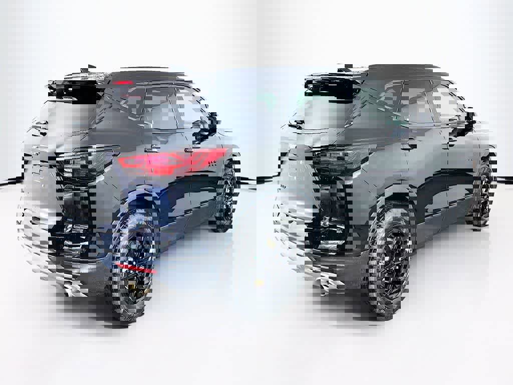 Used 2023 Chevrolet Blazer LT w/ Convenience Package image 5