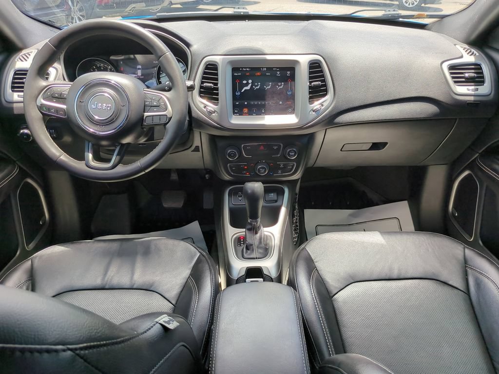 Used 2021 Jeep Compass Latitude w/ Sun and Sound Group FWD image 16