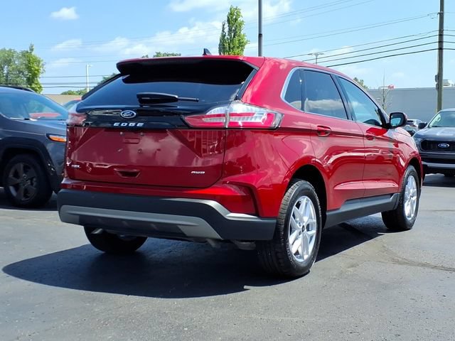 Certified 2023 Ford Edge SEL w/ Convenience Package AWD/4WD image 4