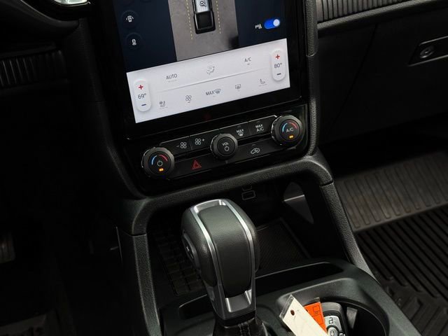 Certified 2025 Ford Ranger Lariat w/ Black Appearance Package image 38