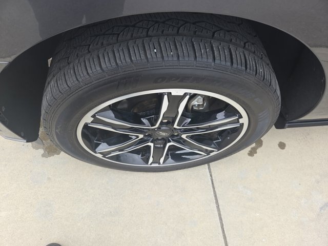 Certified 2021 Ford Expedition Limited AWD/4WD image 9