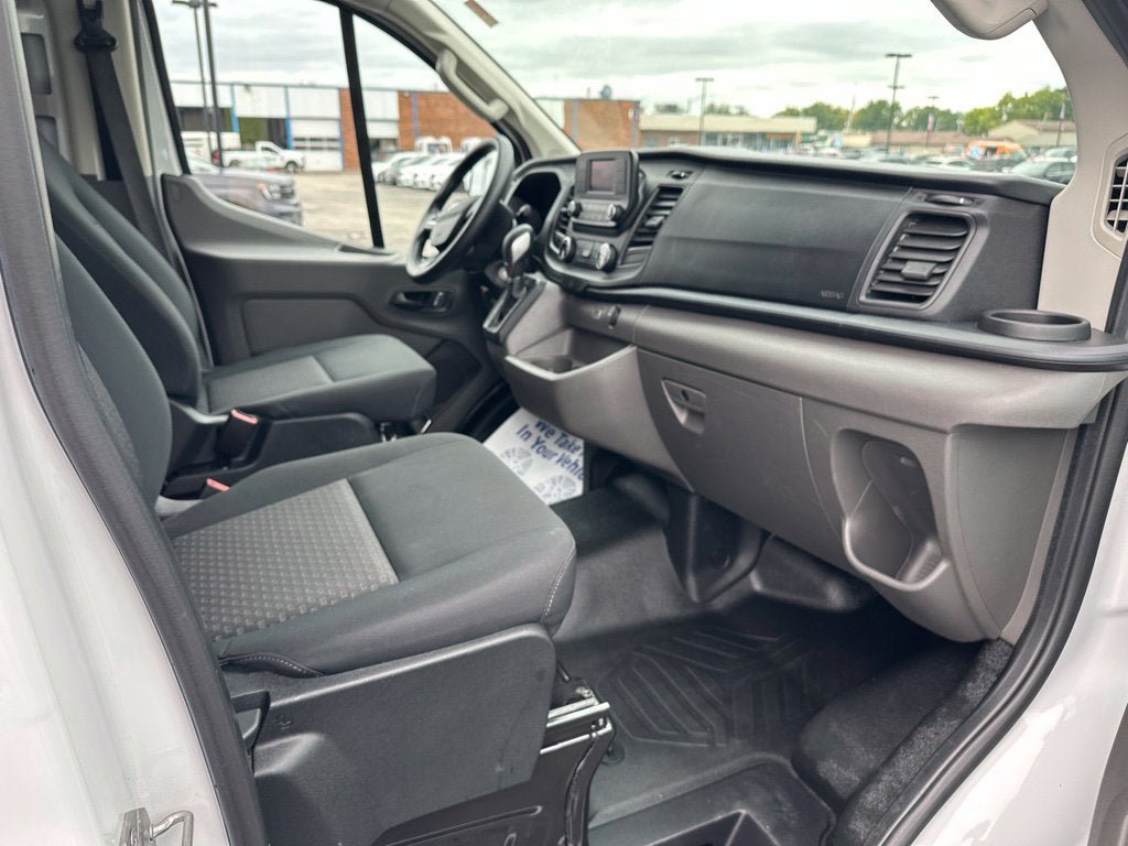 Certified 2025 Ford Transit 250 Low Roof w/ Exterior Upgrade Package RWD image 10