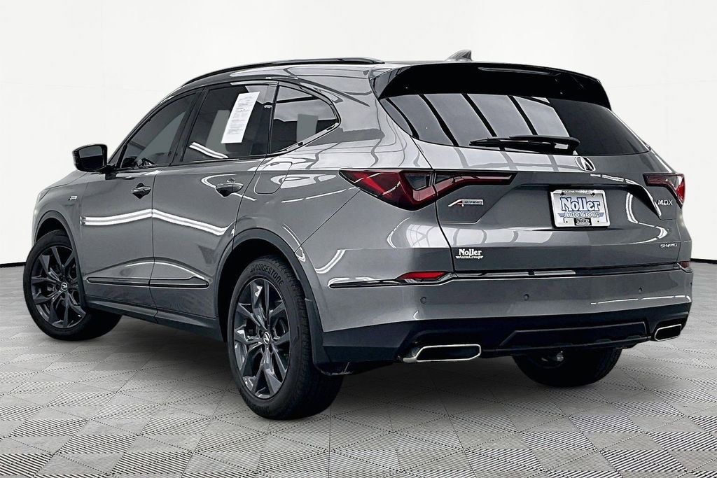Used 2023 Acura MDX A-Spec AWD/4WD image 13