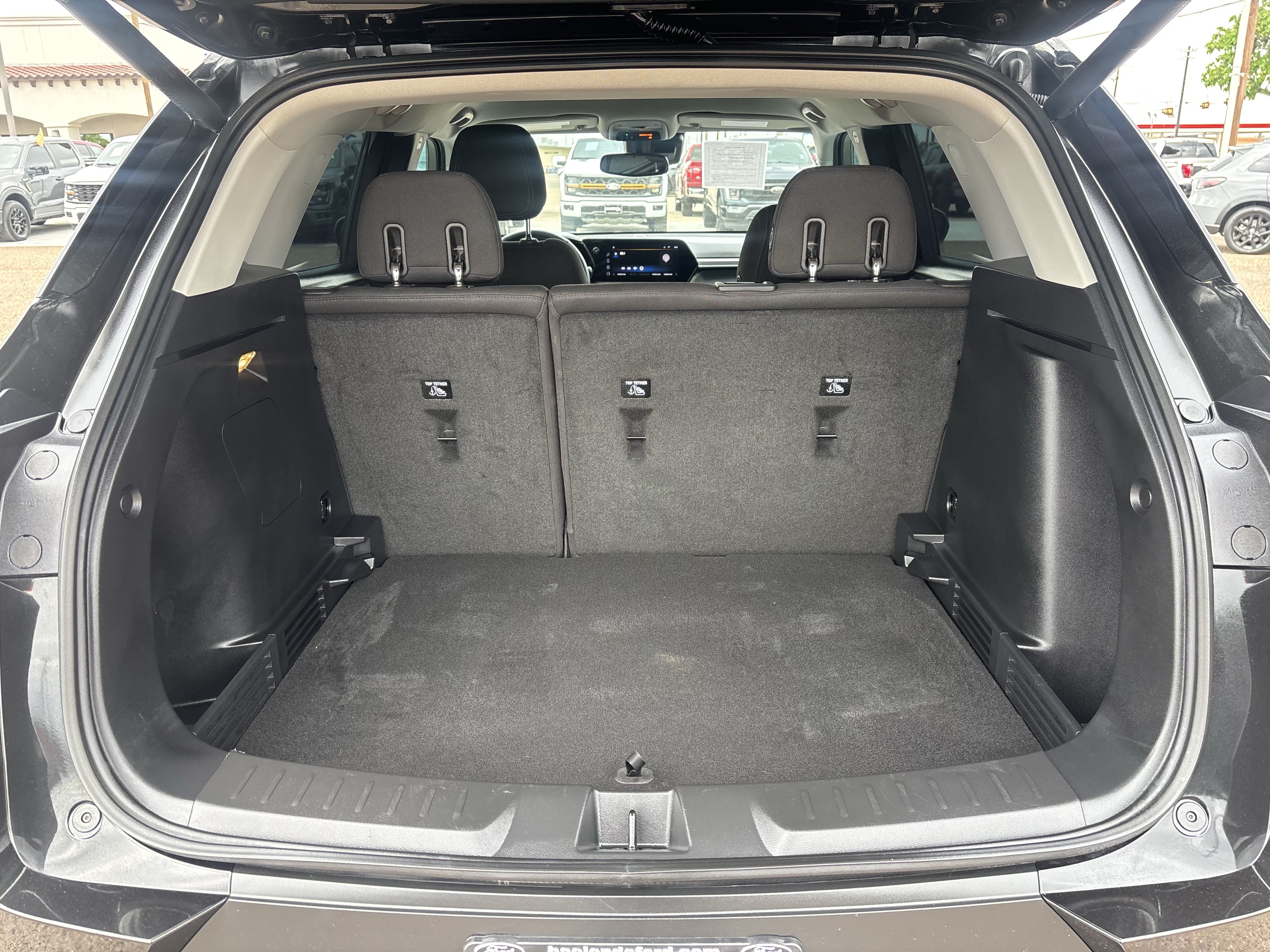 Used 2025 Chevrolet TrailBlazer LT w/ Convenience Package FWD image 17