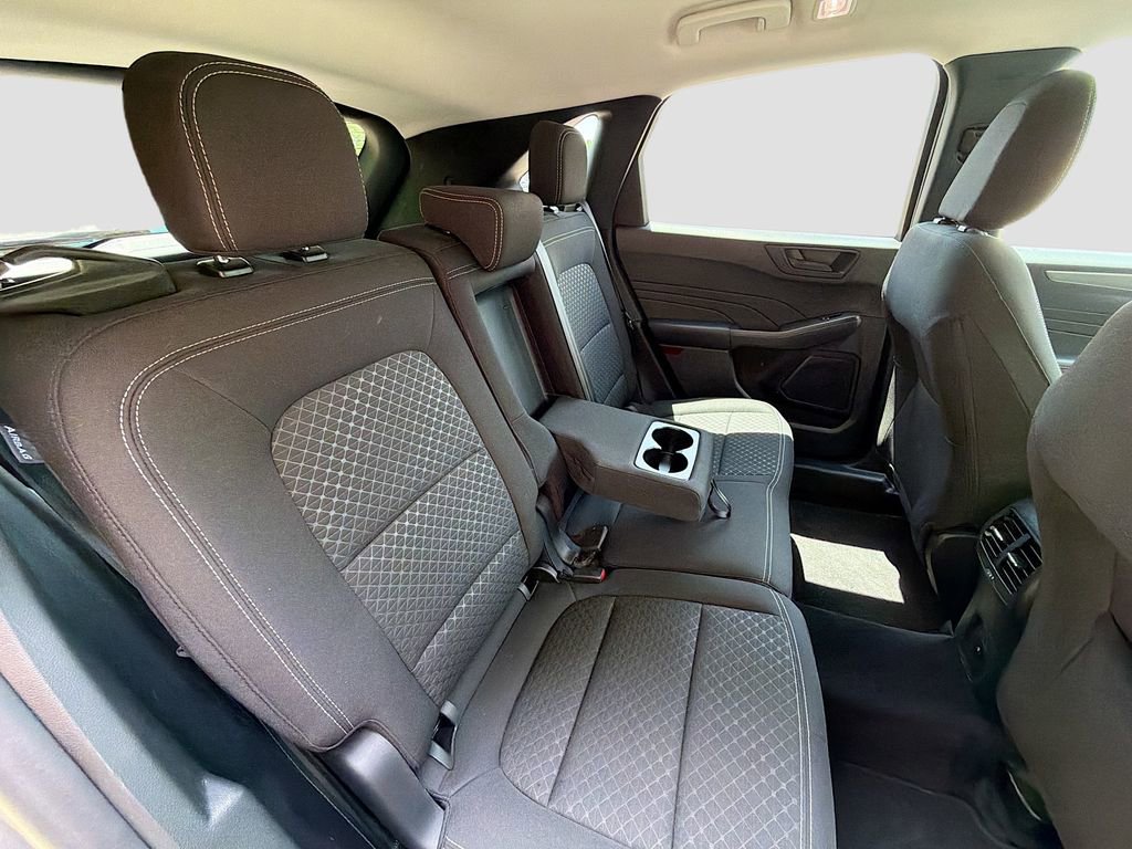 Certified 2024 Ford Escape Active AWD/4WD image 28