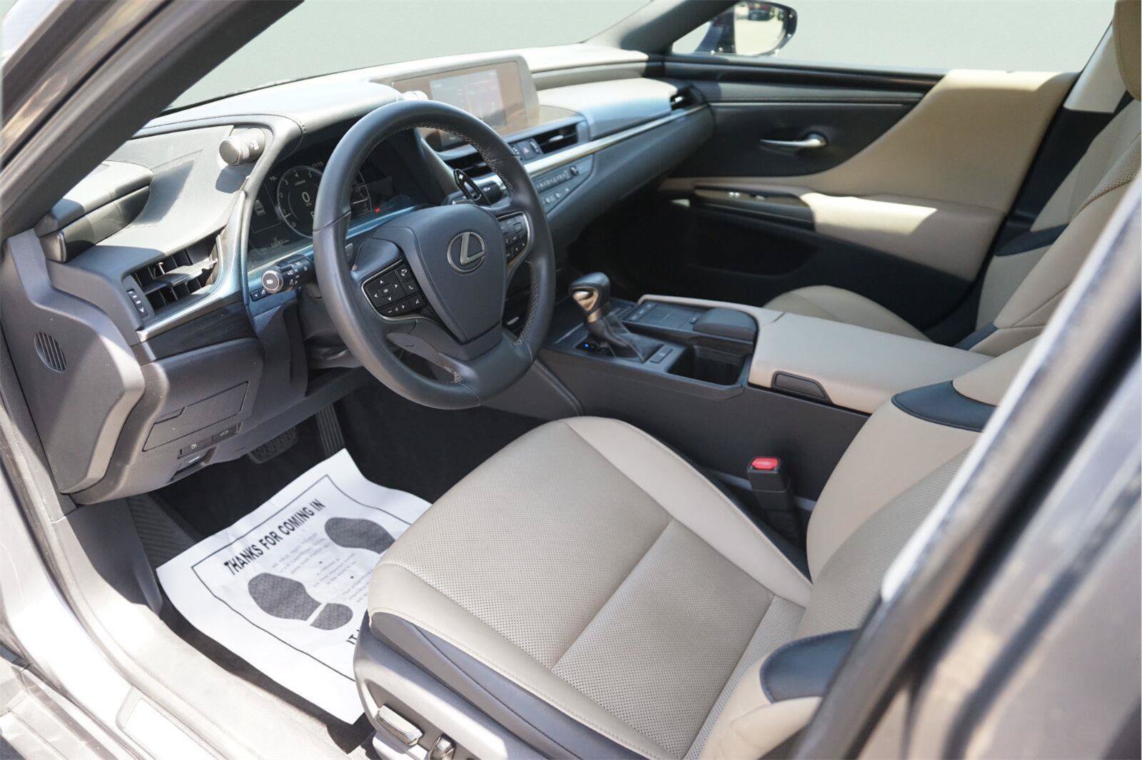Used 2019 Lexus ES 350 w/ Accessory Package 2 FWD image 8
