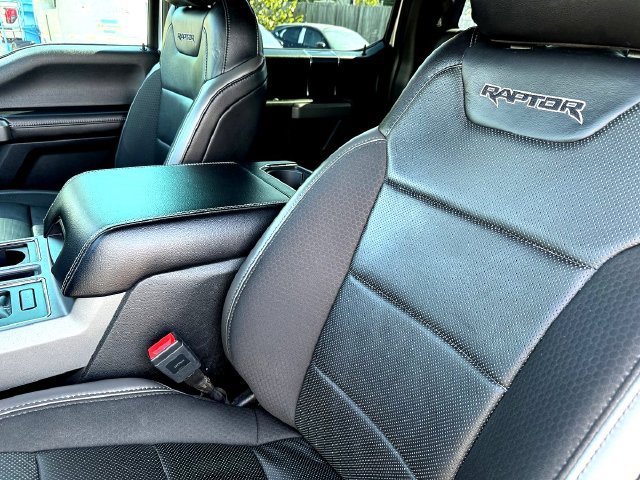 Certified 2019 Ford F150 Raptor w/ Equipment Group 802A Luxury AWD/4WD image 11