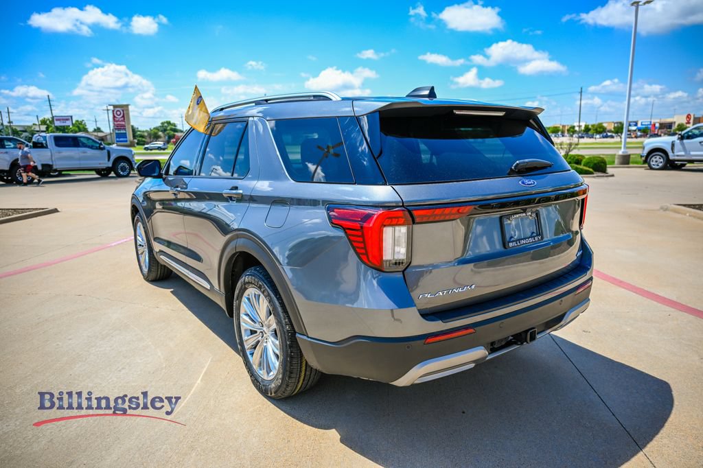 Certified 2025 Ford Explorer Platinum w/ LUX Leather Package AWD/4WD image 5