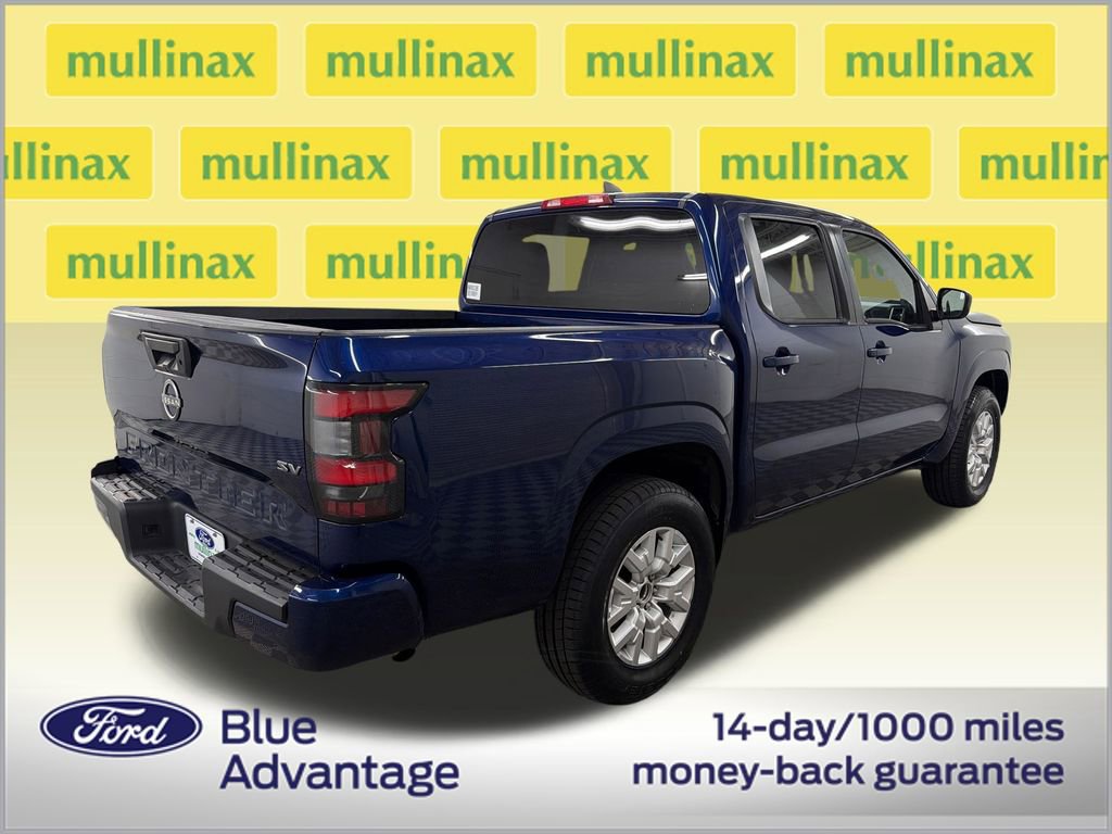 Used 2022 Nissan Frontier SV RWD image 3