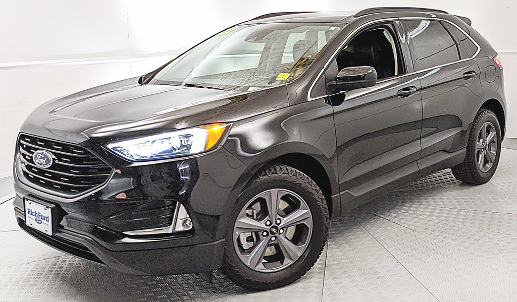 Certified 2022 Ford Edge SEL w/ Sport Appearance Package AWD/4WD image 6