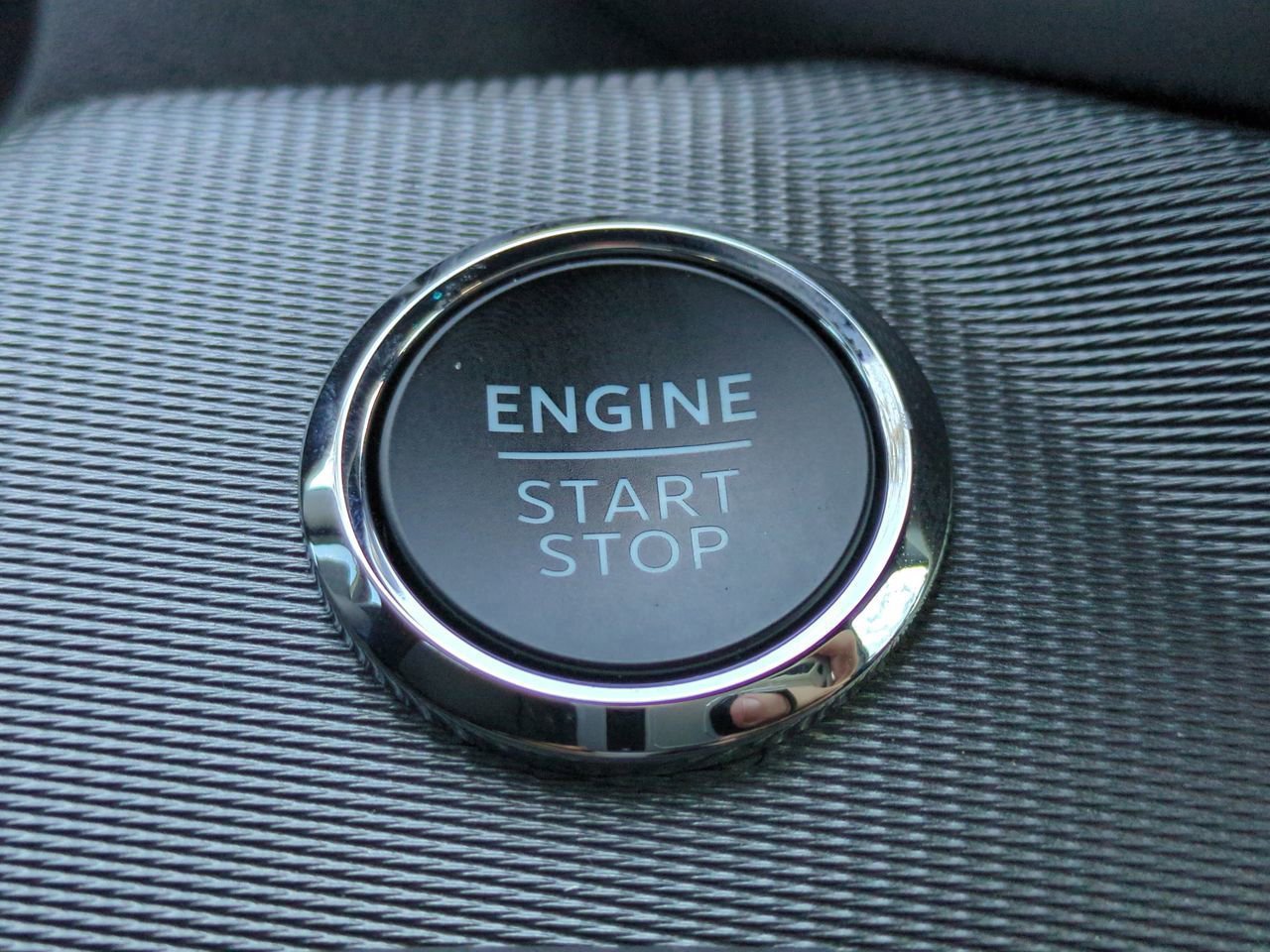 Certified 2025 Ford Explorer ST-Line w/ Premium Package image 27