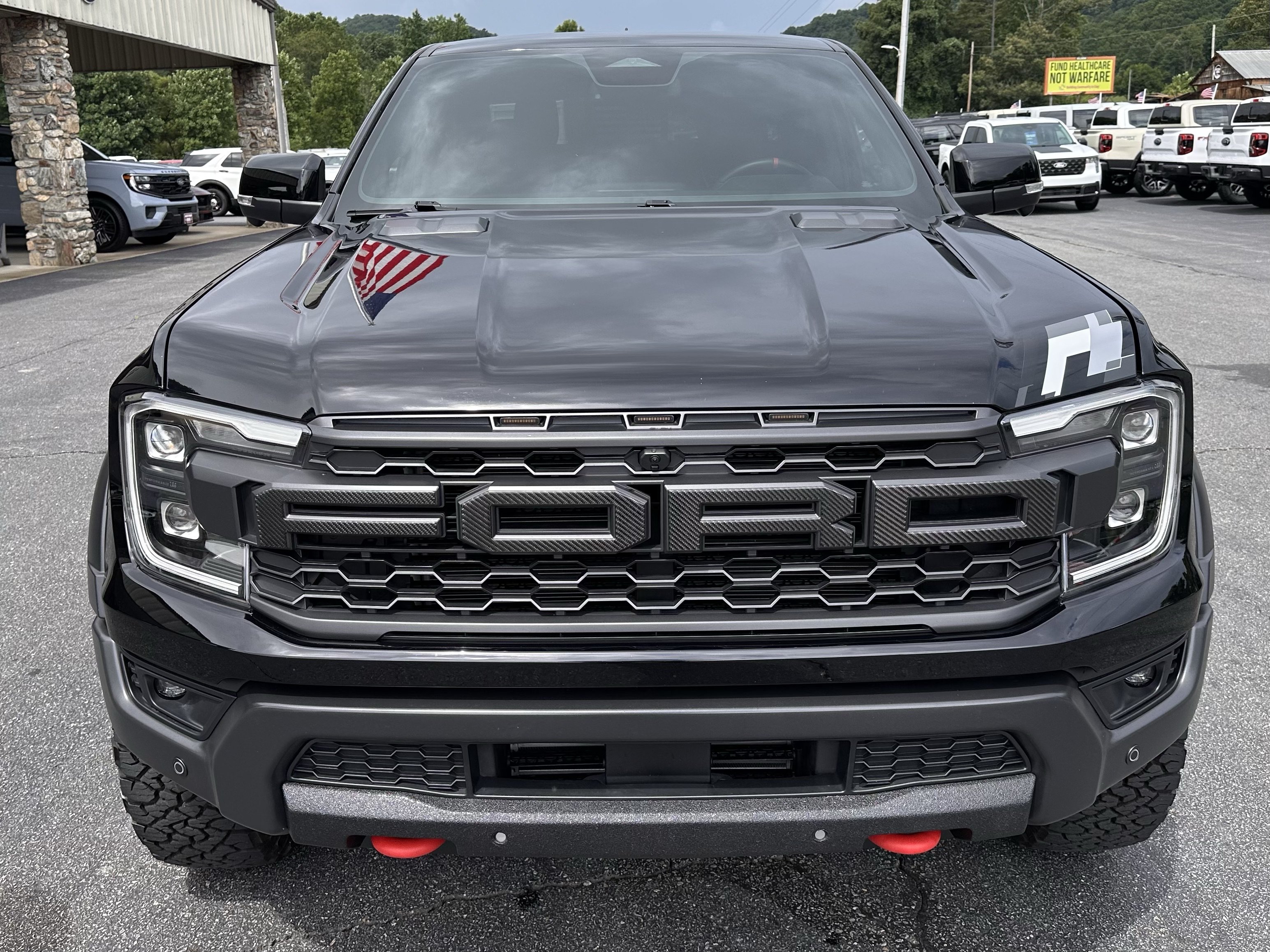 Certified 2024 Ford Ranger Raptor AWD/4WD image 3