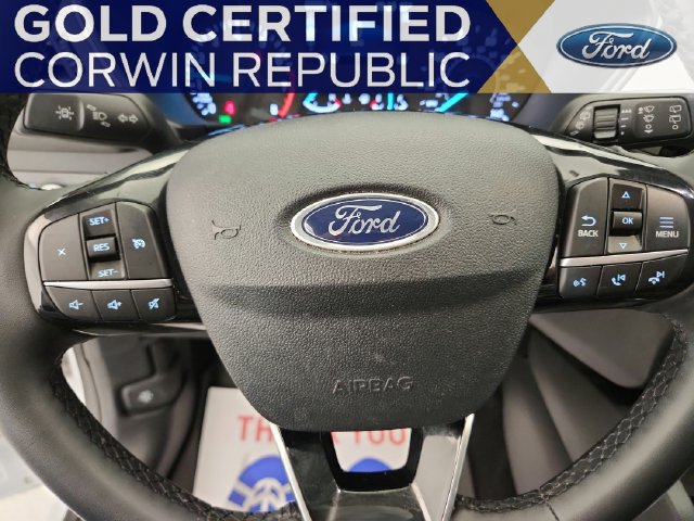 Certified 2022 Ford Escape SEL AWD/4WD image 16