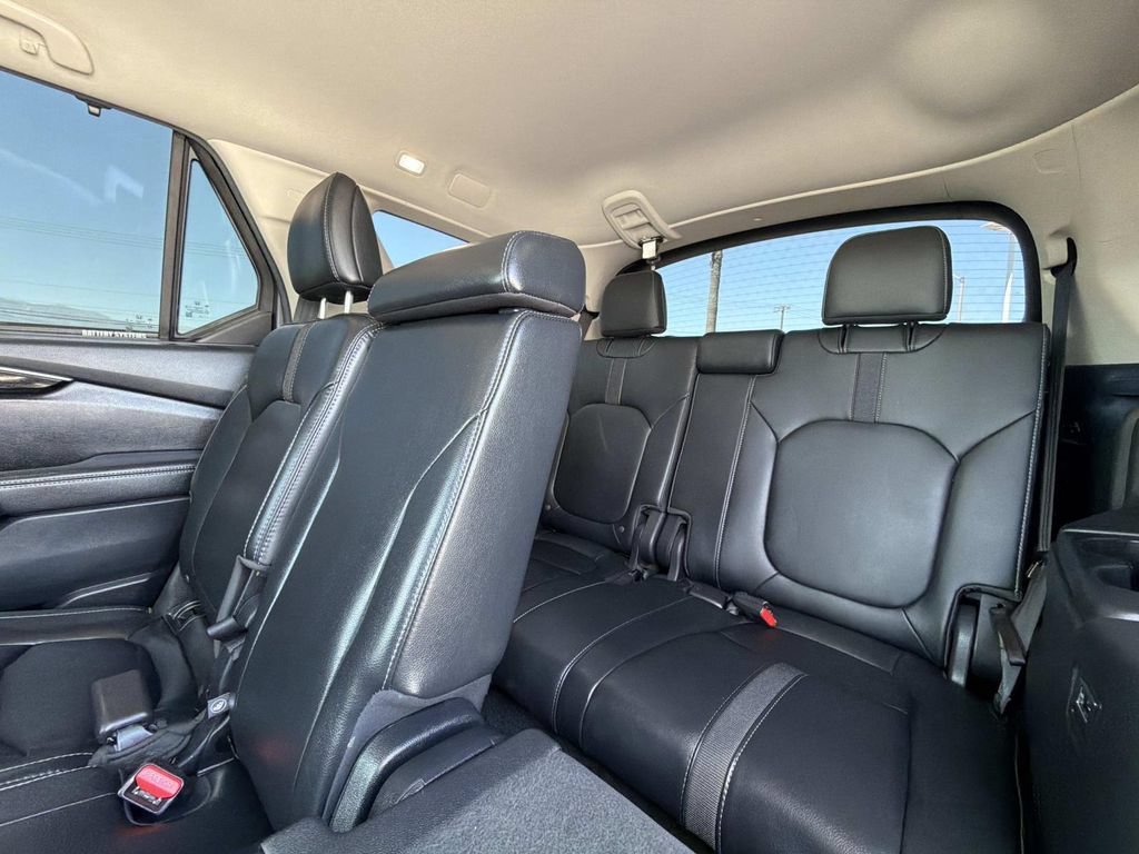 Used 2025 Honda Pilot EX-L image 20