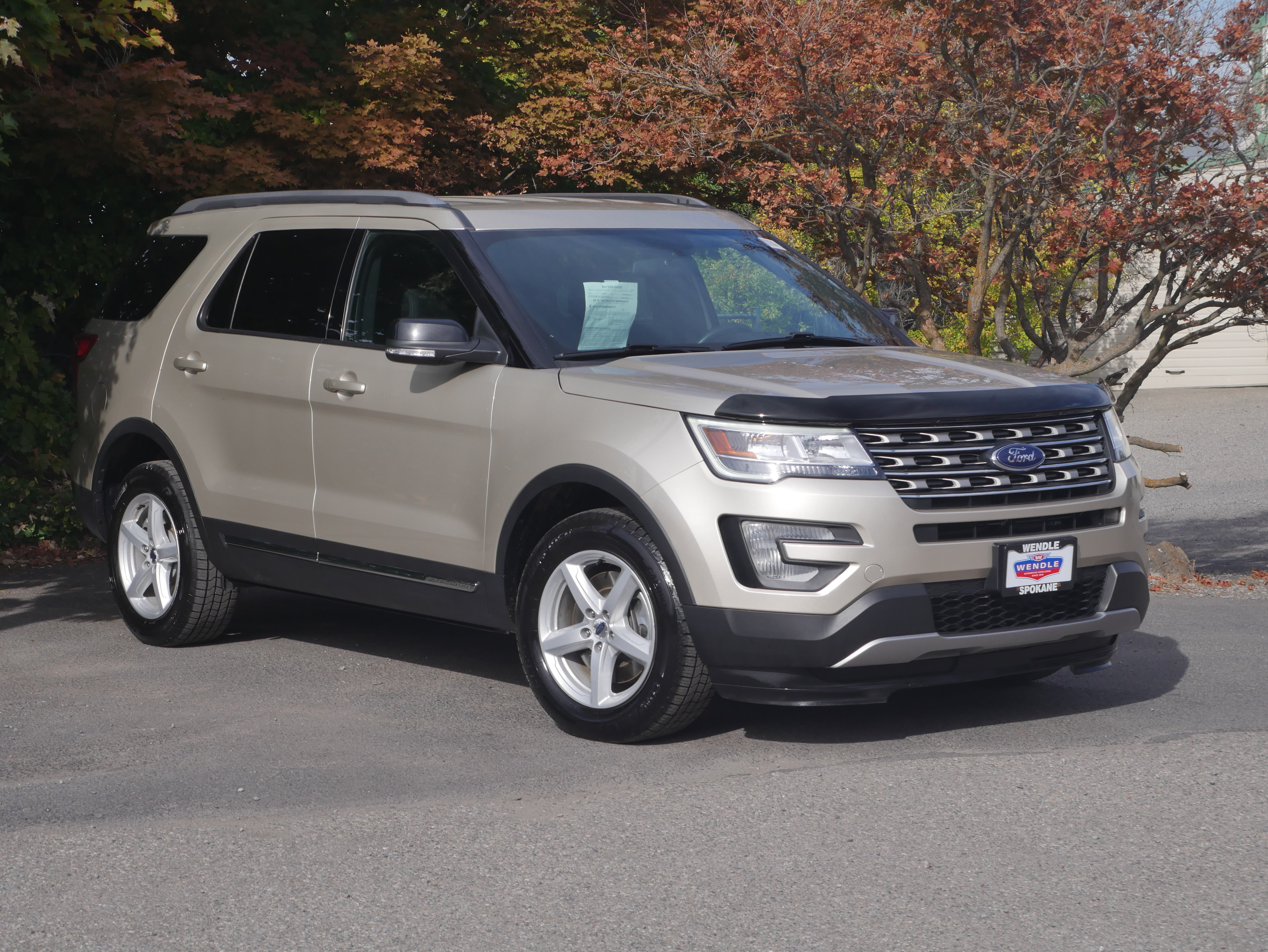 Certified 2017 Ford Explorer XLT AWD/4WD image 29