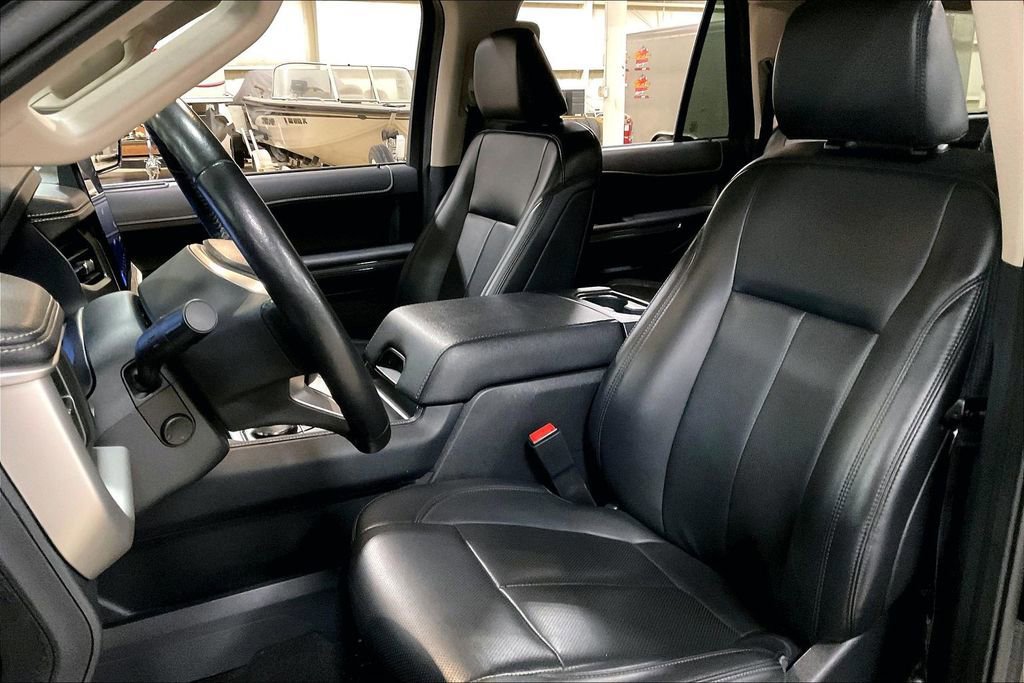 Certified 2024 Ford Expedition Max XLT image 23