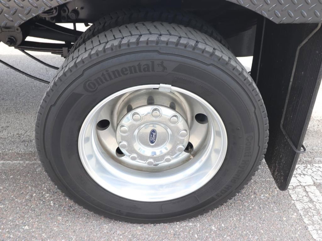 Certified 2019 Ford F450 XL w/ XL Value Package image 9