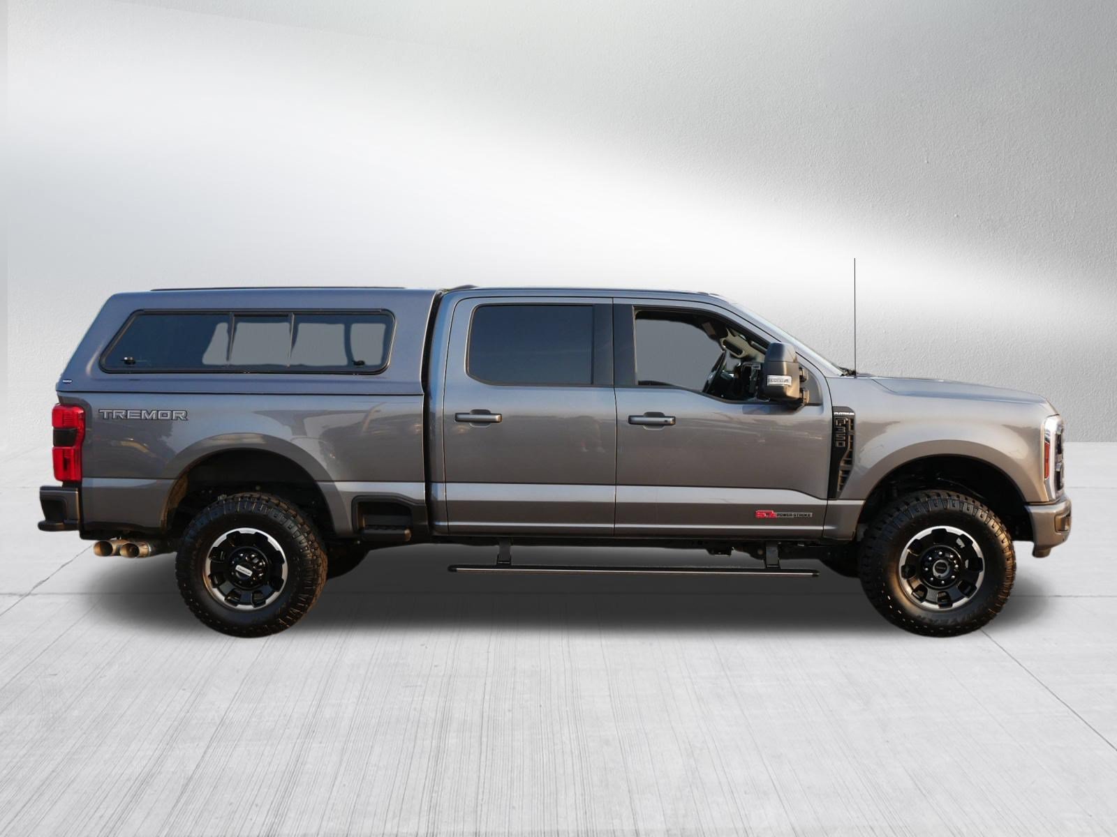 Certified 2025 Ford F350 Platinum w/ Tremor Off-Road Package AWD/4WD image 8