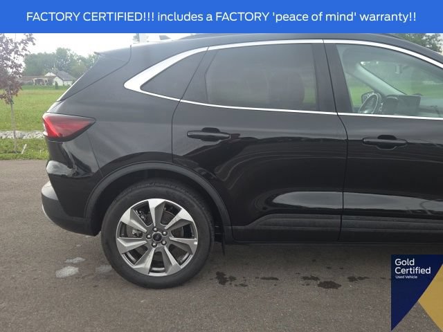 Certified 2025 Ford Escape Platinum AWD/4WD image 9