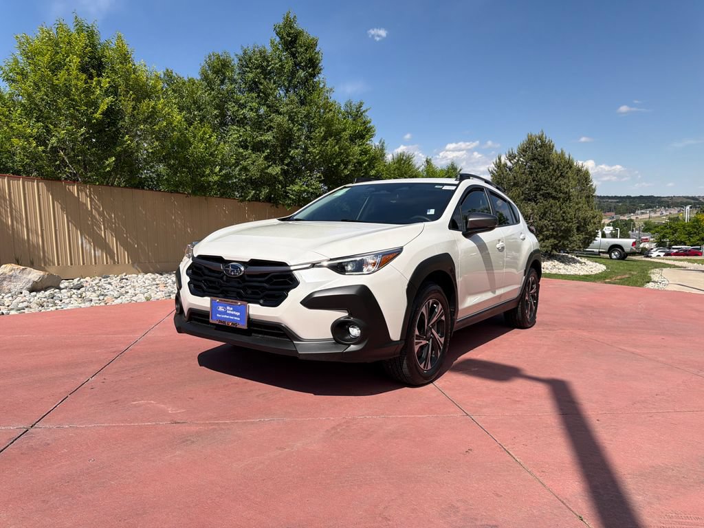 Used 2024 Subaru Crosstrek 2.0i Premium AWD/4WD image 4