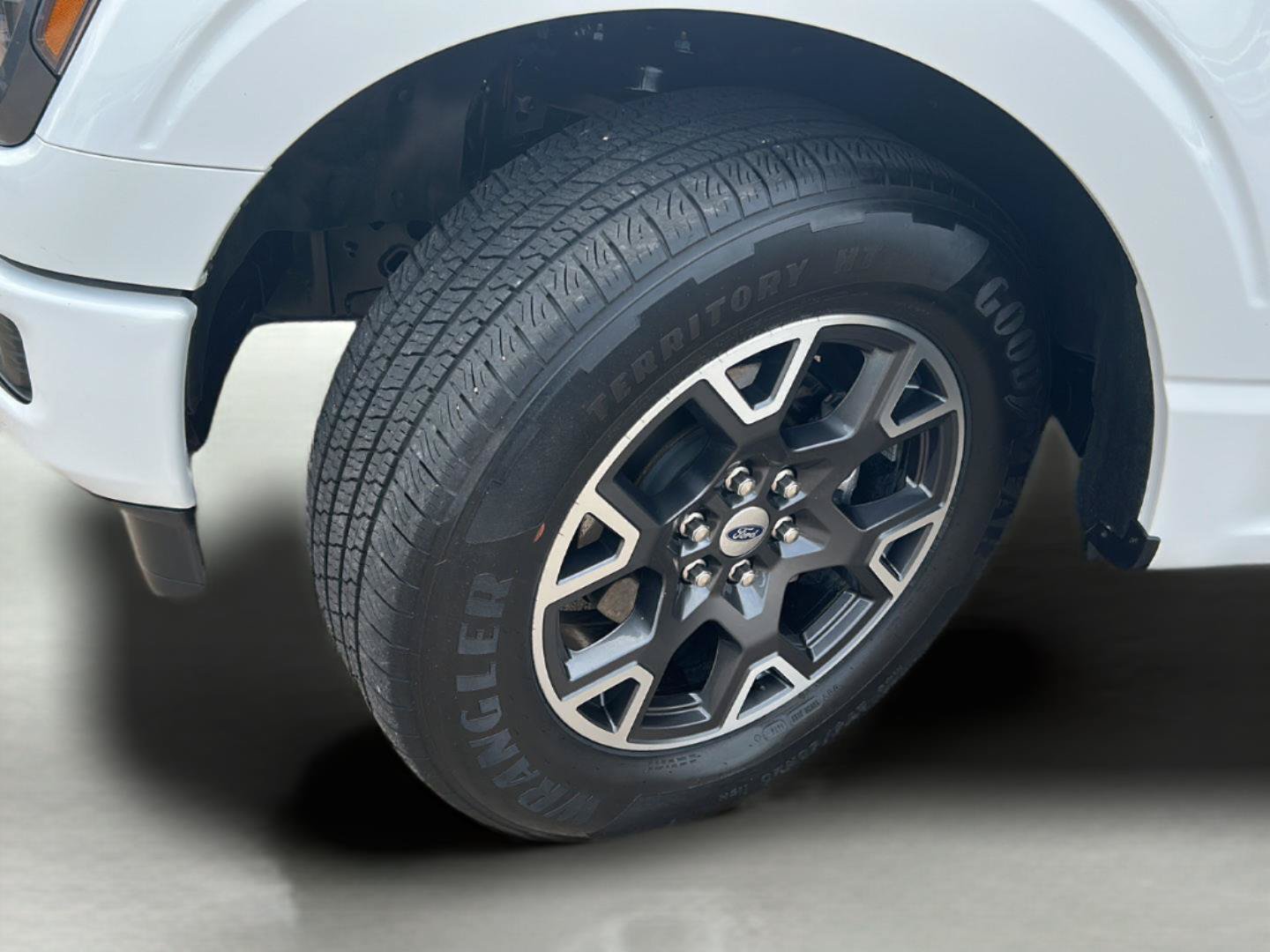 Certified 2024 Ford F150 STX RWD image 28