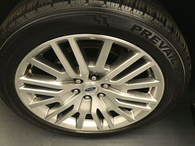 Certified 2024 Ford Expedition Limited image 17