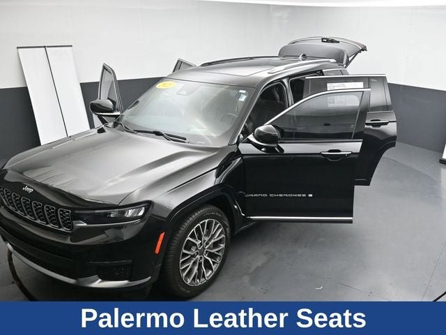 Used 2023 Jeep Grand Cherokee L Summit AWD/4WD image 37