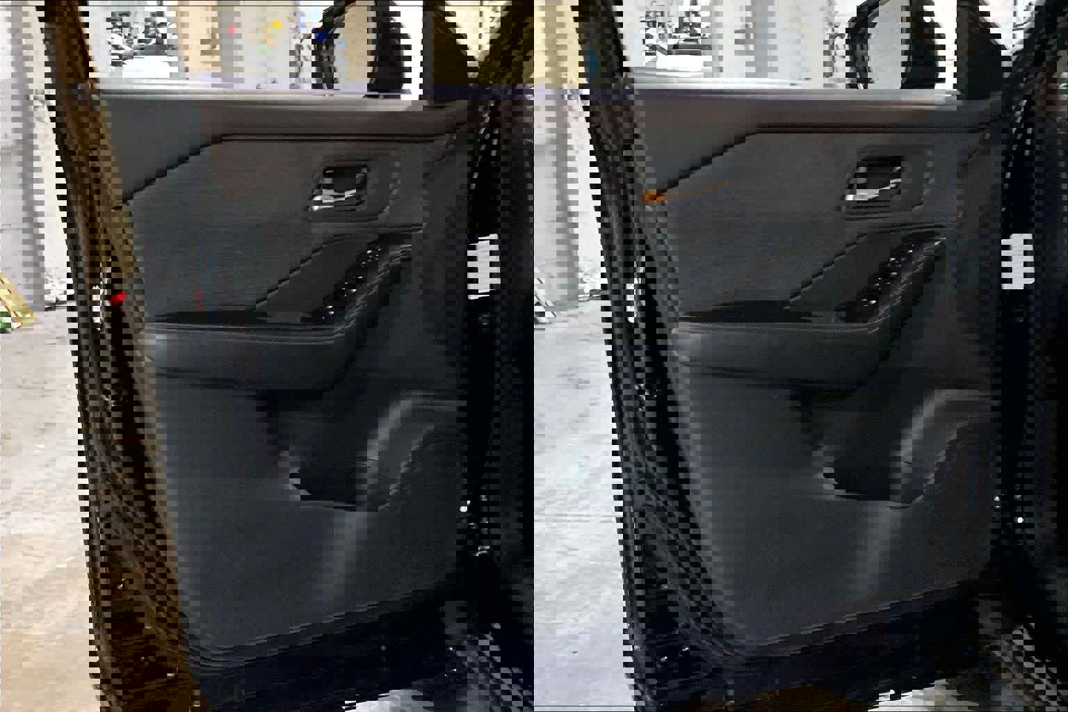 Used 2023 Nissan Rogue SV image 21