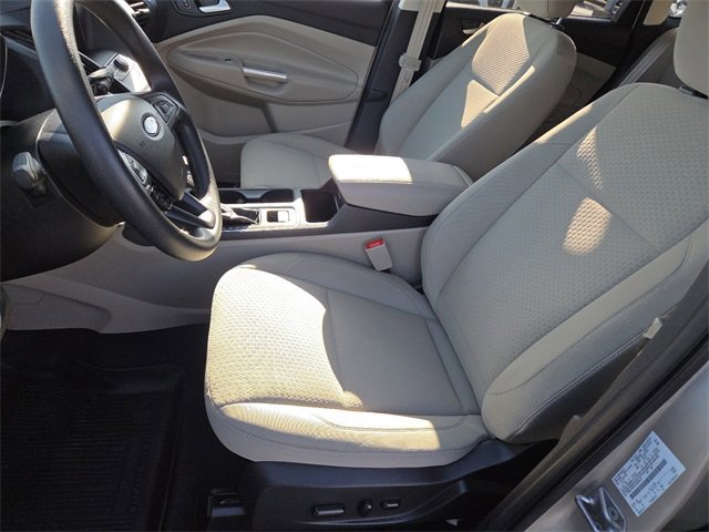 Certified 2018 Ford Escape SE w/ SE Sync 3 Package image 27