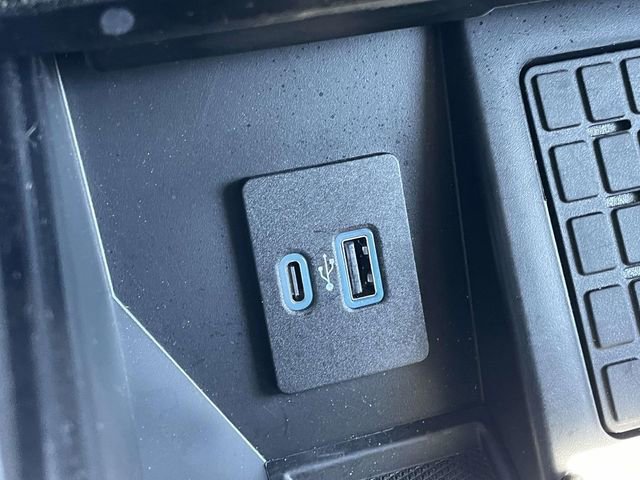 Certified 2023 Ford F150 Lariat w/ Equipment Group 502A High image 25