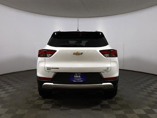 Used 2024 Chevrolet TrailBlazer LT w/ Convenience Package image 3
