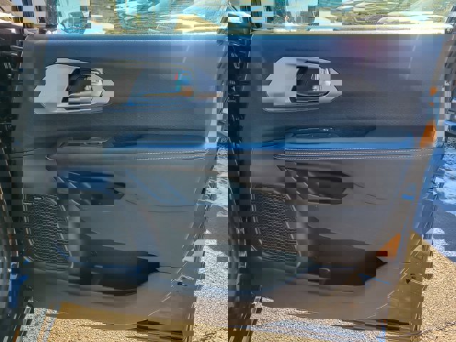 Used 2020 Chrysler Pacifica Limited image 21