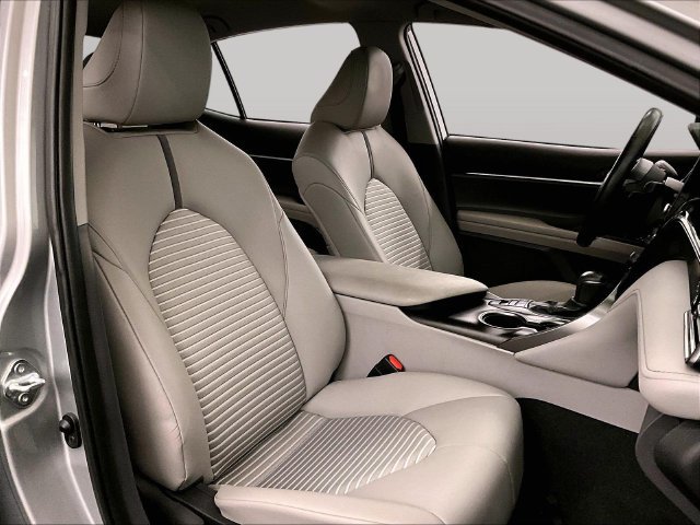 Used 2022 Toyota Camry SE AWD/4WD image 7