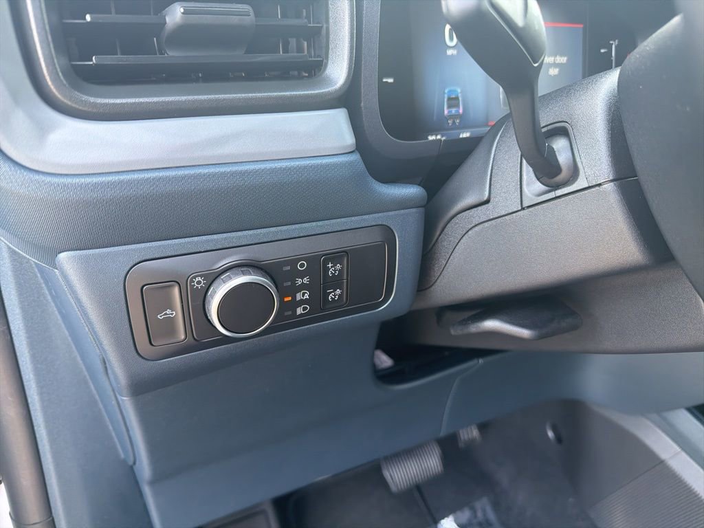 Certified 2025 Ford Maverick XLT w/ XLT Luxury Package image 21